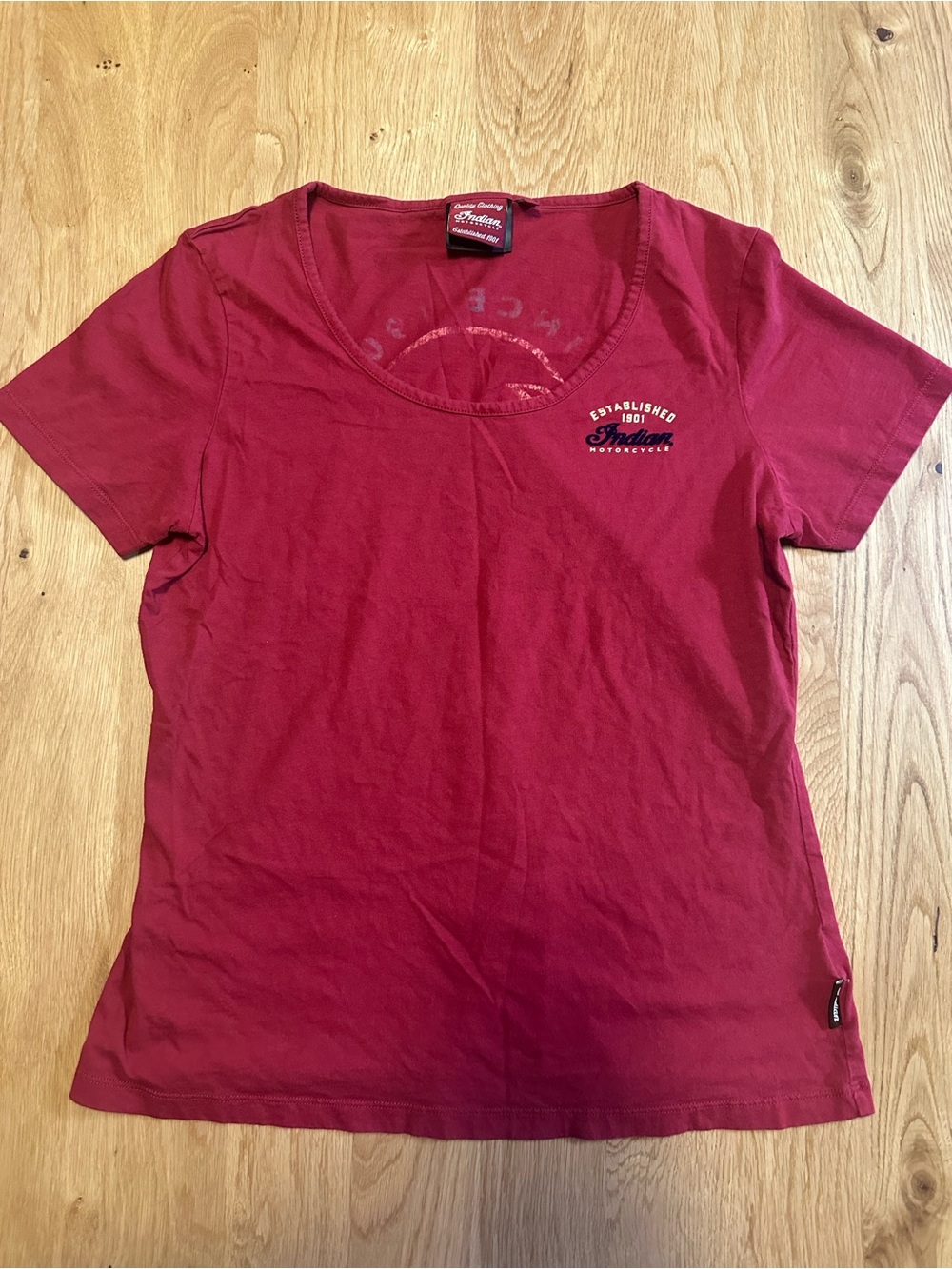 Indian Motorcycle Cotton Women's Scoop Neck Tee in Deep Red  Size M